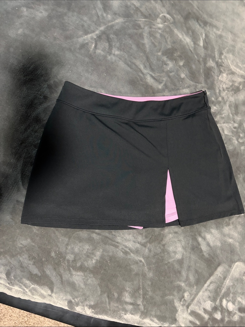 PINK Victoria's Secret Relay Micro Skort Black with Pink Shorts, Large